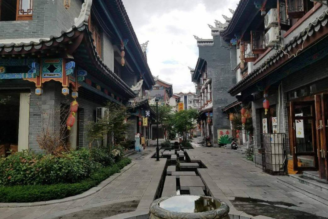 二十岁的女生怎样穿出温柔高级的气质？游戏画面